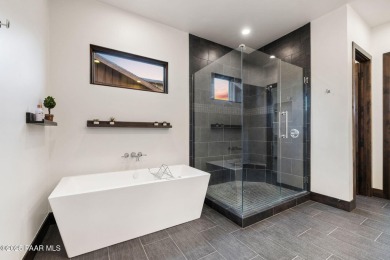 Like-new Pioneer Point home on a quiet cul-de-sac with Granite on Talking Rock Golf Club in Arizona - for sale on GolfHomes.com, golf home, golf lot