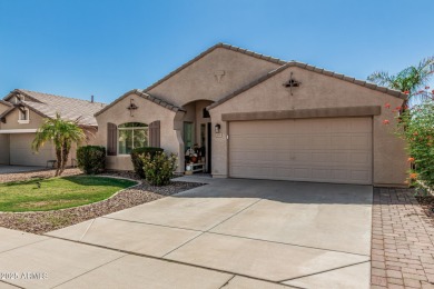 3 Bedroom + Den home in the highly desirable Springfield Lakes on Lone Tree Golf Club in Arizona - for sale on GolfHomes.com, golf home, golf lot