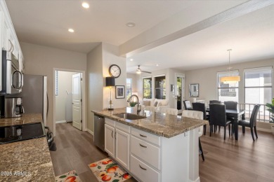 Don't miss this stylishly updated and fully furnished 2-bed on Kierland Golf Club in Arizona - for sale on GolfHomes.com, golf home, golf lot