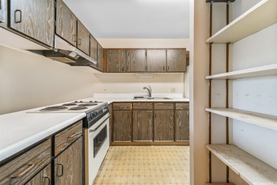 Opportunity awaits at Greenwood Condominium in the desirable on Honolulu Country Club in Hawaii - for sale on GolfHomes.com, golf home, golf lot