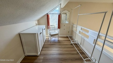 2 Bedrm, 2.5 Bath. Condo with unique investment / low on Harbour Point Golf Club in North Carolina - for sale on GolfHomes.com, golf home, golf lot