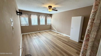 2 Bedrm, 2.5 Bath. Condo with unique investment / low on Harbour Point Golf Club in North Carolina - for sale on GolfHomes.com, golf home, golf lot