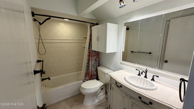 2 Bedrm, 2.5 Bath. Condo with unique investment / low on Harbour Point Golf Club in North Carolina - for sale on GolfHomes.com, golf home, golf lot