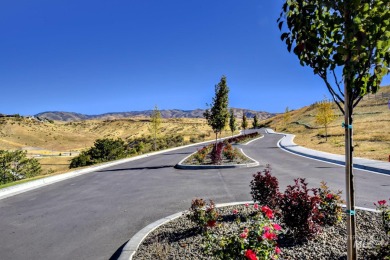 L6 B1-Highlands Cove is Boise's newest community nestled in the on Crane Creek Country Club in Idaho - for sale on GolfHomes.com, golf home, golf lot