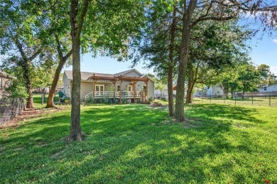 Welcome to this beautiful modern home located inside the gated on Lake Kiowa Golf Course in Texas - for sale on GolfHomes.com, golf home, golf lot