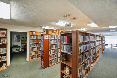 Updated Kitchen and Bath! Kitchen has High-end New Quartz on Seven Lakes Golf and Tennis Community in Florida - for sale on GolfHomes.com, golf home, golf lot