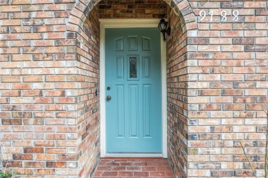 Picturesque 2 bedroom, 2 bathroom condo home in Haile Plantation on Haile Plantation Golf and Country Club in Florida - for sale on GolfHomes.com, golf home, golf lot