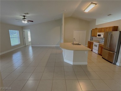 EVERYTHING you're looking for at a FANTASTIC price! *Nearly 2000 on Burnt Store Golf Club in Florida - for sale on GolfHomes.com, golf home, golf lot