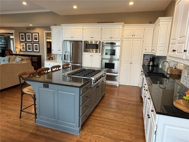 Welcome to The Estates of Ironhorse, one of Leawood's most on Ironhorse Golf Club in Kansas - for sale on GolfHomes.com, golf home, golf lot