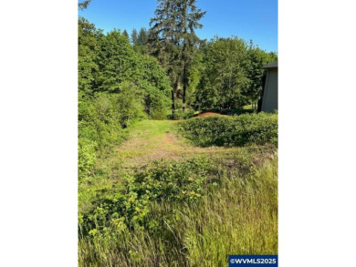 One of the few remaining lots at Creekside with views of the on Creekside Golf Course in Oregon - for sale on GolfHomes.com, golf home, golf lot