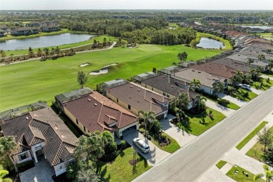 Price improvement.. BRING ALL OFFERS! This stunning 4-bedroom on Lakewood National Golf Club in Florida - for sale on GolfHomes.com, golf home, golf lot