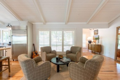 Lovely Eden Isle LAKEVIEW Home (likely designed by Frank McGary) on Red Apple Inn and Country Club in Arkansas - for sale on GolfHomes.com, golf home, golf lot