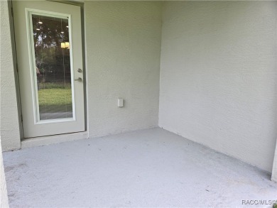 THE Palms Townhouse - Located in the Premier Gated, Lakeside on Inverness Golf and Country Club in Florida - for sale on GolfHomes.com, golf home, golf lot