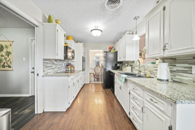 Immaculate 3 bed, 2 bath home with a remodeled master suite and on Comanche Trail Golf Course in Texas - for sale on GolfHomes.com, golf home, golf lot