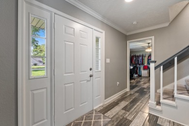 Fully remodeled, all-electric home offering nearly 5,000 sq ft on The Course at River Oaks in Arkansas - for sale on GolfHomes.com, golf home, golf lot
