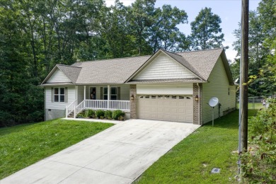 2 Bedroom + Bonus Room, 2 Bath Home in Lake Tansi - Move-In on Lake Tansi Village Country Club in Tennessee - for sale on GolfHomes.com, golf home, golf lot