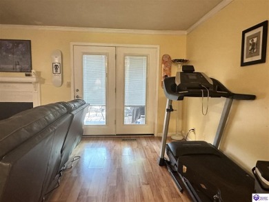 This very well-maintained, and tastefully redone condo is on Doe Valley Country Club in Kentucky - for sale on GolfHomes.com, golf home, golf lot