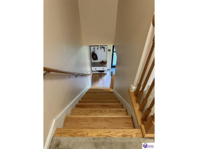 This very well-maintained, and tastefully redone condo is on Doe Valley Country Club in Kentucky - for sale on GolfHomes.com, golf home, golf lot