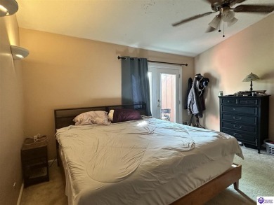 This very well-maintained, and tastefully redone condo is on Doe Valley Country Club in Kentucky - for sale on GolfHomes.com, golf home, golf lot