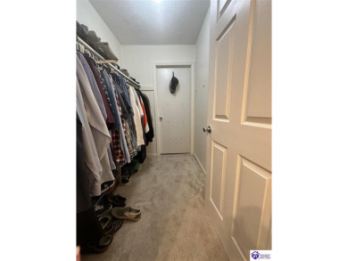 This very well-maintained, and tastefully redone condo is on Doe Valley Country Club in Kentucky - for sale on GolfHomes.com, golf home, golf lot