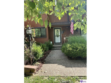 This very well-maintained, and tastefully redone condo is on Doe Valley Country Club in Kentucky - for sale on GolfHomes.com, golf home, golf lot