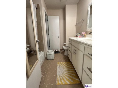 This very well-maintained, and tastefully redone condo is on Doe Valley Country Club in Kentucky - for sale on GolfHomes.com, golf home, golf lot