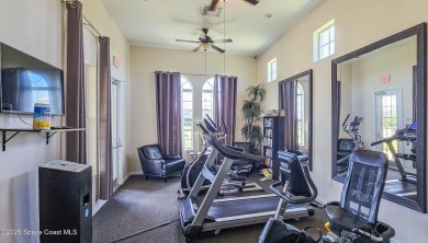Effortless living in sought-after Loren Cove! This 3BD/2BA villa on Duran Golf Course in Florida - for sale on GolfHomes.com, golf home, golf lot