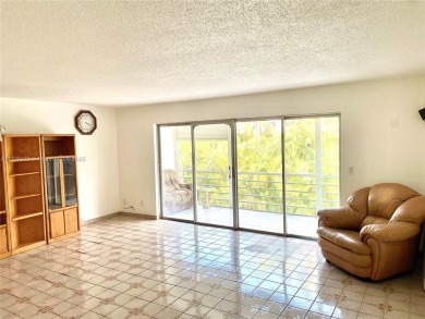 Real South Florida vibes in this spacious condo in Hallandale on The Diplomat Golf Resort and Spa in Florida - for sale on GolfHomes.com, golf home, golf lot