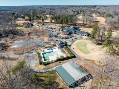Beautiful, spacious ranch style home located in Sapona Country on Sapona Country Club, Inc. in North Carolina - for sale on GolfHomes.com, golf home, golf lot