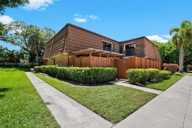 This appealing move-in ready townhome located in desirable on Pine Island Ridge Country Club in Florida - for sale on GolfHomes.com, golf home, golf lot