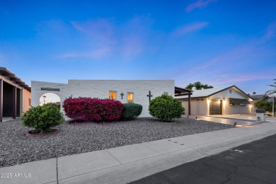 NE Mesa, 55+ Apache Wells Golf Community.  2236 Middlecoff an on Apache Wells Country Club in Arizona - for sale on GolfHomes.com, golf home, golf lot