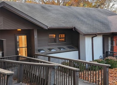 Lake side living on Lake Rayburn & enjoy a ride on 'The Back 40' on Bella Vista Country Club - Berksdale in Arkansas - for sale on GolfHomes.com, golf home, golf lot