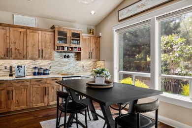 If you are looking for the perfect home look no further! Nestled on Rivers Edge Golf Resort in Oregon - for sale on GolfHomes.com, golf home, golf lot
