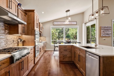 If you are looking for the perfect home look no further! Nestled on Rivers Edge Golf Resort in Oregon - for sale on GolfHomes.com, golf home, golf lot