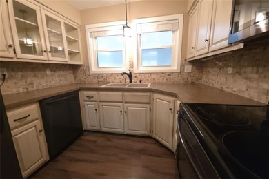 Lake side living on Lake Rayburn & enjoy a ride on 'The Back 40' on Bella Vista Country Club - Berksdale in Arkansas - for sale on GolfHomes.com, golf home, golf lot