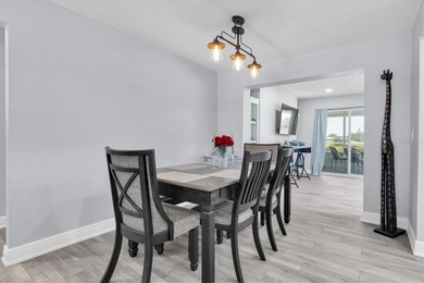 This stunning 2 bedroom, 2 bath, 1 car garage, 1649 sq. ft. home on Mainlands Golf Club in Florida - for sale on GolfHomes.com, golf home, golf lot