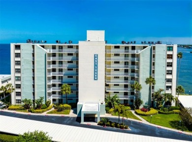 ***NEW PRICE+$8,000 SELLER CREDIT!***Experience the most on The Dunedin Country Club in Florida - for sale on GolfHomes.com, golf home, golf lot