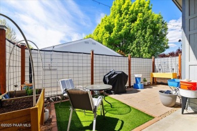 This charming and exceptionally well-maintained modular home is on Quail Wood Greens Golf Course in Arizona - for sale on GolfHomes.com, golf home, golf lot