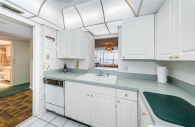 ***NEW PRICE+$8,000 SELLER CREDIT!***Experience the most on The Dunedin Country Club in Florida - for sale on GolfHomes.com, golf home, golf lot