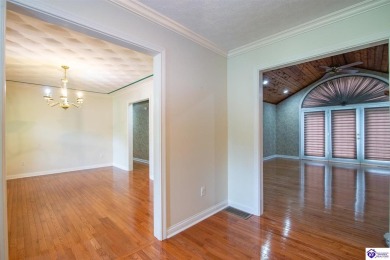 Don't miss the opportunity to own this stunning home in the on Doe Valley Country Club in Kentucky - for sale on GolfHomes.com, golf home, golf lot
