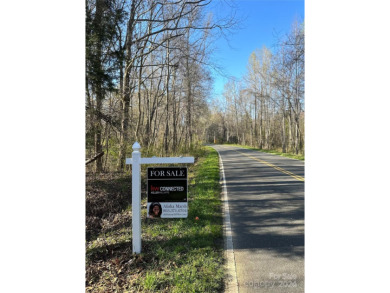 Wonderful opportunity to build an amazing home on this densely on Lancaster Golf Club in South Carolina - for sale on GolfHomes.com, golf home, golf lot