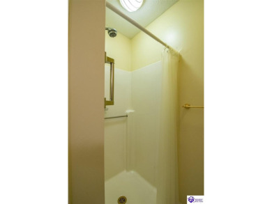 Don't miss the opportunity to own this stunning home in the on Doe Valley Country Club in Kentucky - for sale on GolfHomes.com, golf home, golf lot