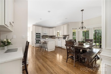 Full brick, 5 bedroom 3 bath golf course lot in Birkdale! A on Birkdale Golf Club in North Carolina - for sale on GolfHomes.com, golf home, golf lot