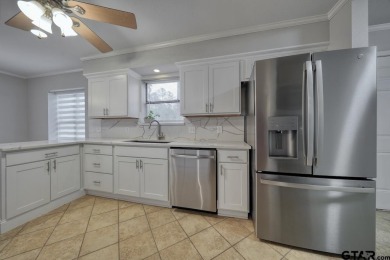 Don't Miss Out on This Wonderful Home in Hideaway! Experience on Hide-A-Way Lake Golf Course in Texas - for sale on GolfHomes.com, golf home, golf lot
