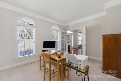 Full brick, 5 bedroom 3 bath golf course lot in Birkdale! A on Birkdale Golf Club in North Carolina - for sale on GolfHomes.com, golf home, golf lot