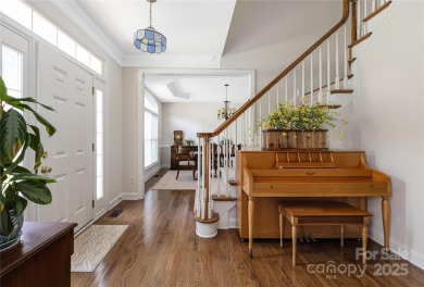 Full brick, 5 bedroom 3 bath golf course lot in Birkdale! A on Birkdale Golf Club in North Carolina - for sale on GolfHomes.com, golf home, golf lot