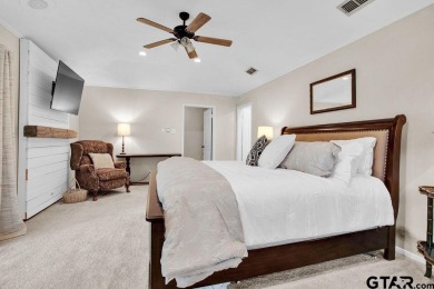 PRICED WELL BELOW APPRAISAL VALUE!! Beautiful 3/2/2 plus office on Hide-A-Way Lake Golf Course in Texas - for sale on GolfHomes.com, golf home, golf lot