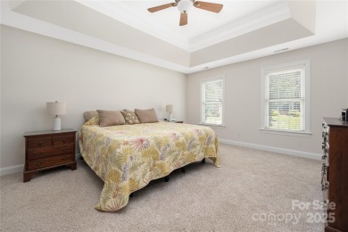 Full brick, 5 bedroom 3 bath golf course lot in Birkdale! A on Birkdale Golf Club in North Carolina - for sale on GolfHomes.com, golf home, golf lot