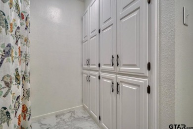 Don't Miss Out on This Wonderful Home in Hideaway! Experience on Hide-A-Way Lake Golf Course in Texas - for sale on GolfHomes.com, golf home, golf lot