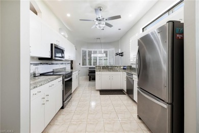 GOLF MEMBERSHIP INCLUDED ($50,000 VALUE!) Step into the country on Hunters Ridge Country Club in Florida - for sale on GolfHomes.com, golf home, golf lot